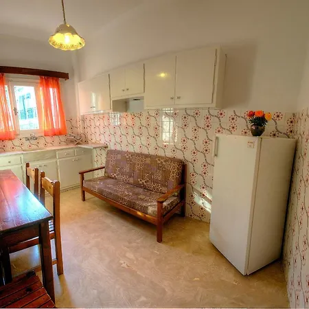 호텔 Benitses Arches Hotel 바니체스