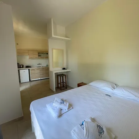 호텔 Benitses Arches Hotel