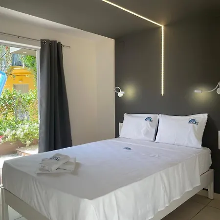 Benitses Arches 贝尼蔡斯