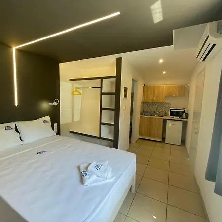 酒店 Benitses Arches 2*