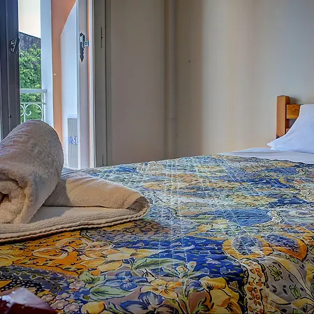 Benitses Arches Hotel 2*