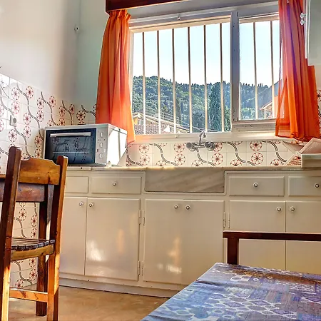 Hotel Benitses Arches 2*