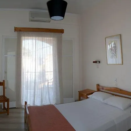 Benitses Arches מלון בניטסס