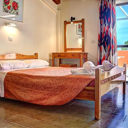 Otel Benitses Arches Benitses (Corfu)