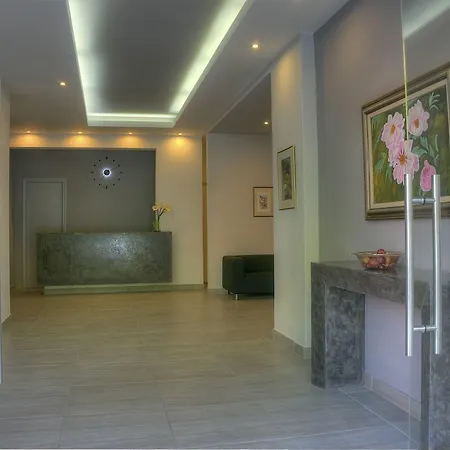 Benitses Arches מלון בניטסס