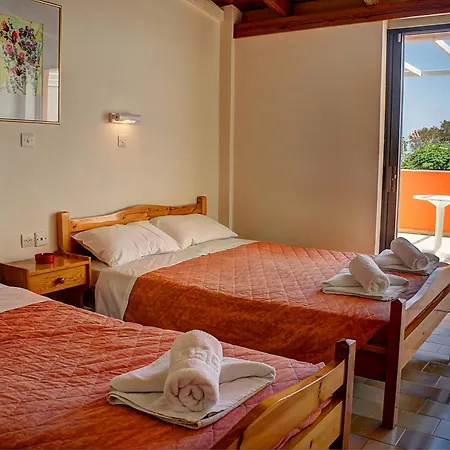 Benitses Arches מלון בניטסס